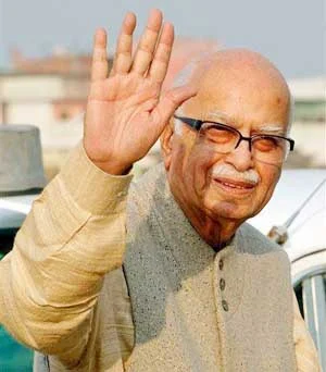 Advani avoids giving Modi credit for win