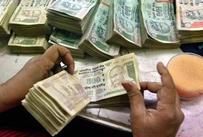 Rupee Tumbles On 1st Day Of New Year Down 32 P Vs Us Dollar Rupee Tumbles On 1st Day Of New Year Down 32 P Vs Us Dollar