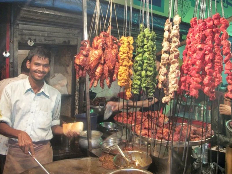 The cook at Janata strikes a pose