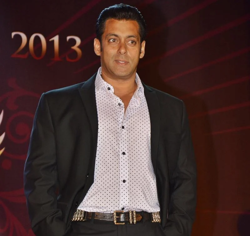 Twitter’s Top 10 : Most Popular Indian Celebrities