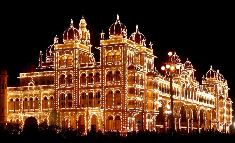 Mysore Palace<br />Picture credits: imgarcade.com