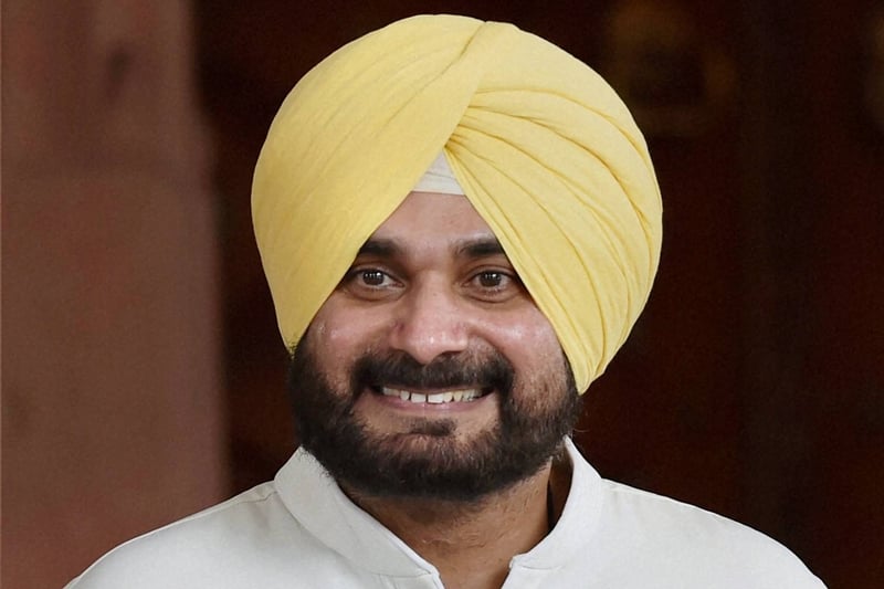 <strong>Navjot Sidhu. Pic/PTI</strong>