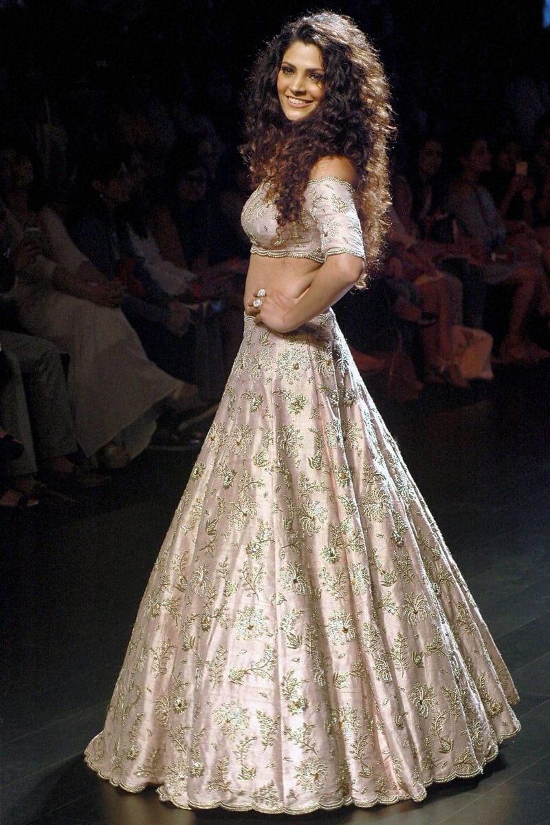 Bollywood actress Saiyami Kherl showcases a creation by designer Payal Singhal at Lakme Fashion Week (LFW) Winter/Festive 2016.