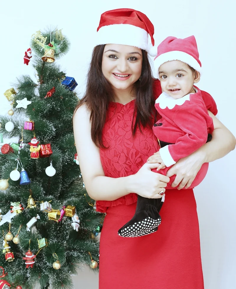 Dil Deke Dekho fame Muskaan Mihani celebrate Christmas with daughter Mannat!