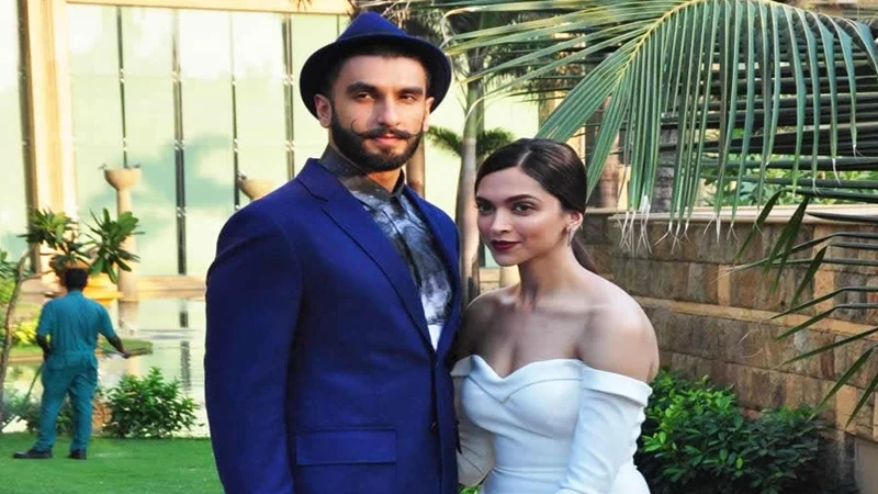 Check out the love report of Bollywood couples in 2016