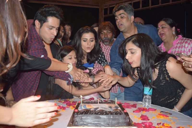 In pictures: Siddharth P. Malhotra launch show ‘Woh Apna Sa’ on the set!