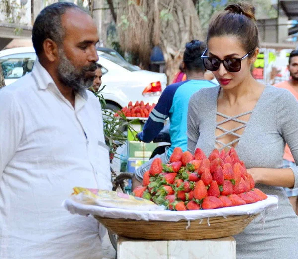 Just like the common man! Pictures of Bollywood stars minus celeb airs