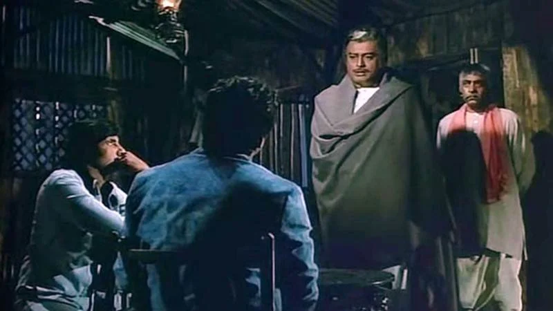 Sanjeev Kumar Birthday Special: 5 of his finest performances