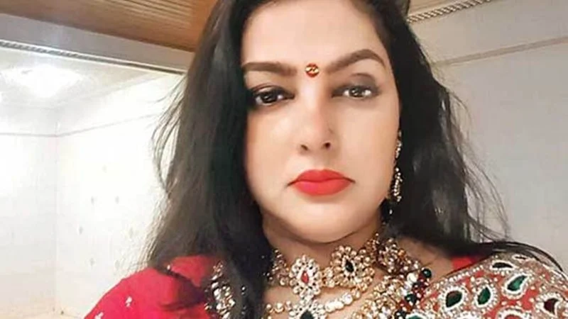 Before Mika Singh, top 10 Bollywood celebs who faced serious criminal charges