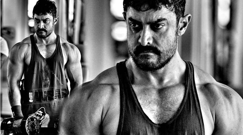 7 Bollywood actors who are fit at 50 plus