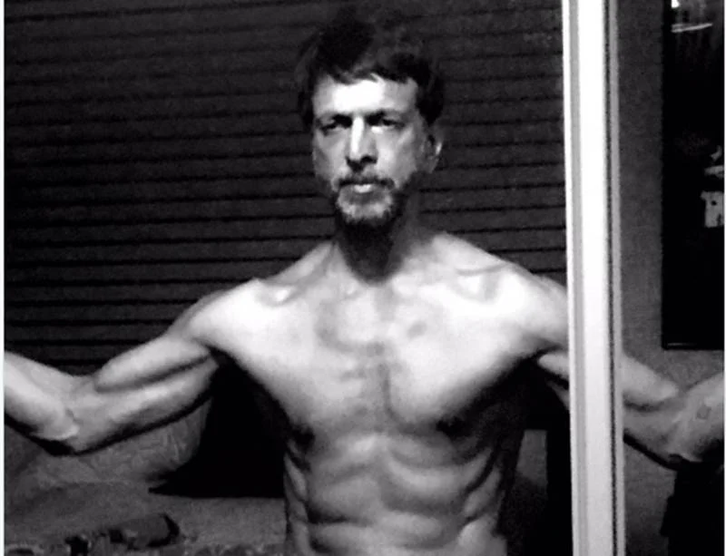 7 Bollywood actors who are fit at 50 plus