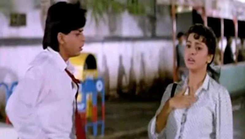 <strong>Shah Rukh Khan portrayed the troubles of the middle-class society earnestly in Raju Ban Gaya Gentlemen</strong>