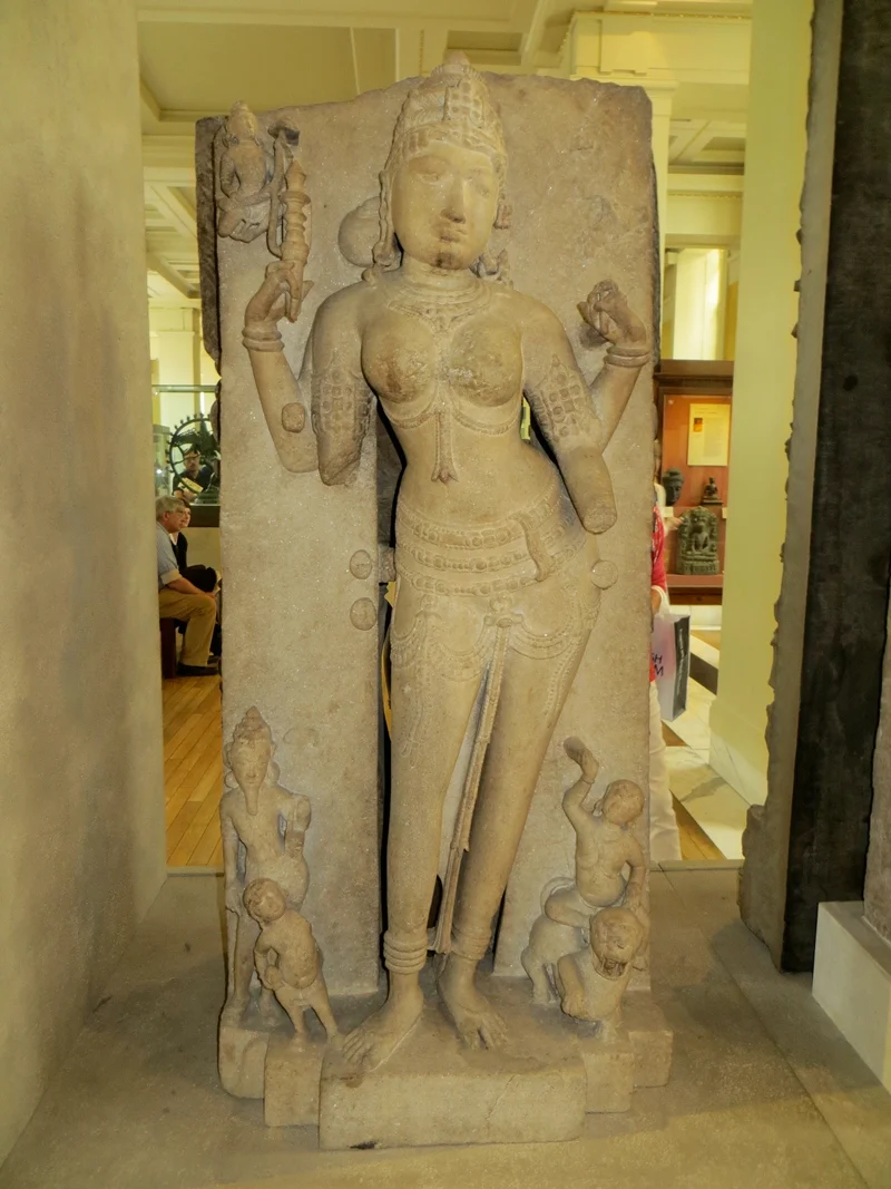 Not just Kohinoor, even these Indian treasures are in foreign custody