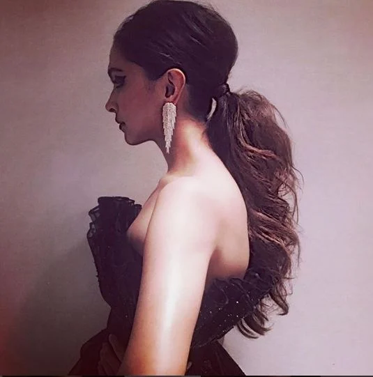 See pictures: Ravishing Deepika Padukone looks majestic in black