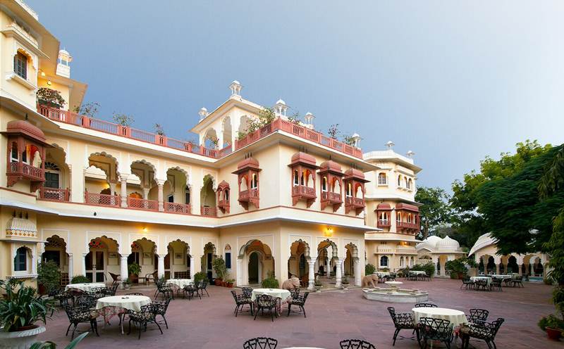 Alsisar Haveli’s courtyard is an ideal choice to enjoy a lazy breakfast or late night dinner