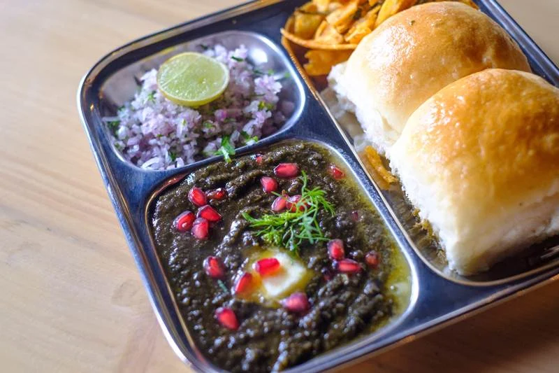 Black Bhaaji Pao