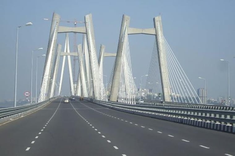Mumbai 4.5kmlong bridge as high as 10storey building to be built