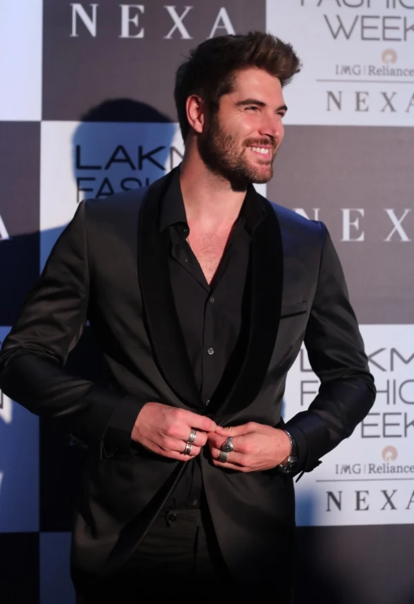 Lakmé Fashion Week 2018: Top red carpet celebrity fashion trends spotted at Day 1