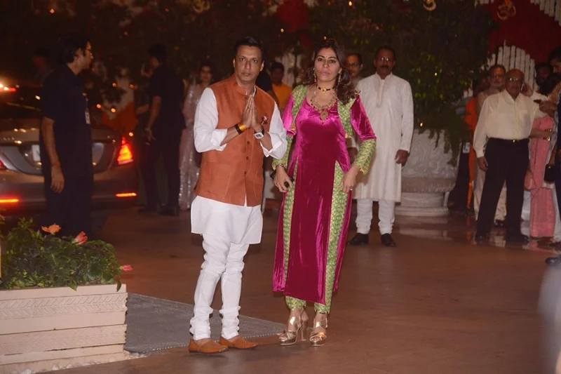 Madhur Bhandarkar and his wife at Mukesh Ambani’s house.Photo By: Viral Bhayani