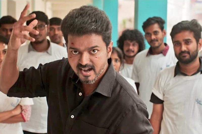 sarkar premiere show