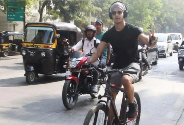 Ishaan Khattar diagnosed with chicken pox? Details inside