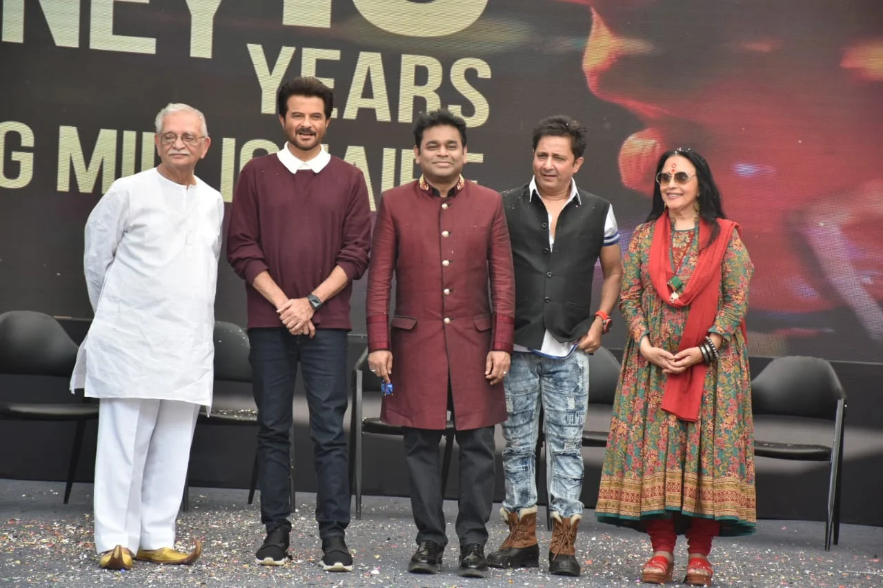 From L-R: Gulzar, Anil Kapoor, A. R. Rahman, Sukhwinder Singh and Ila Arun (Pic courtesy: Viral Bhayani)