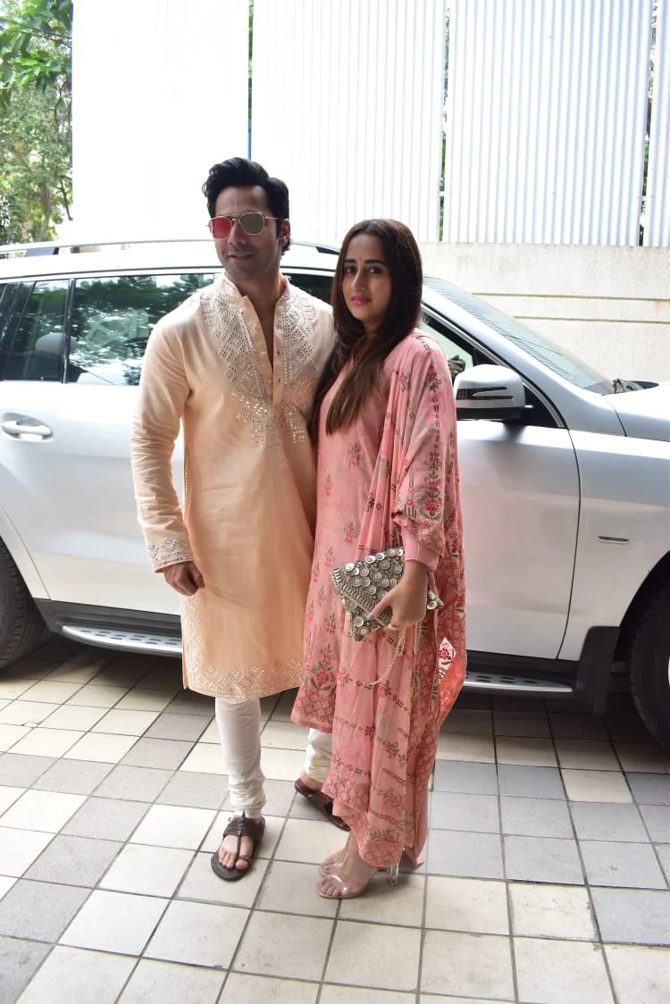 Varun Dhawan And Natasha Dalal : Trending Entertainment News Today