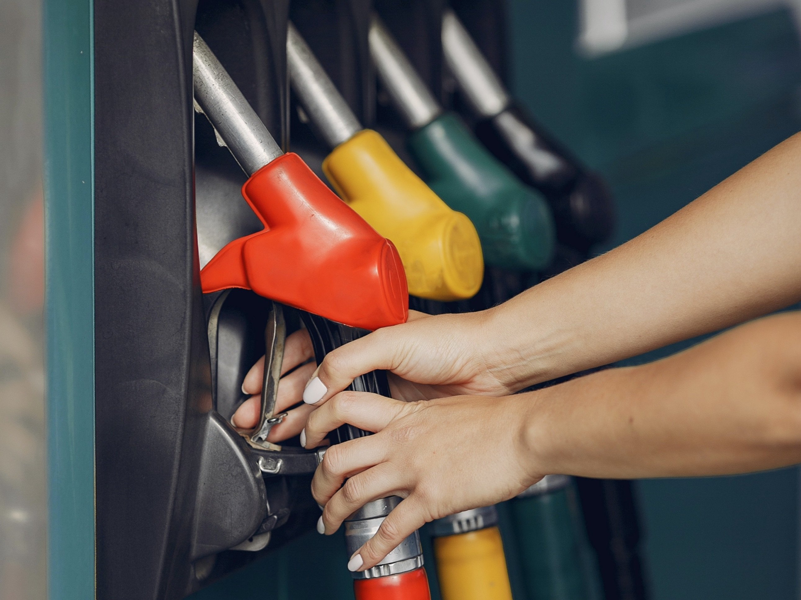 Excise duty levy on petroleum products rises 33%, crosses pre-COVID19 level - Vimarsana News