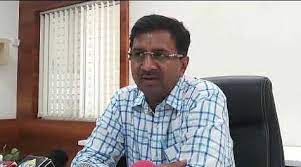 Indore: Many oxygen plants not started, restrict admission and seal medical shops of hospitals, orders collector - Vimarsana News