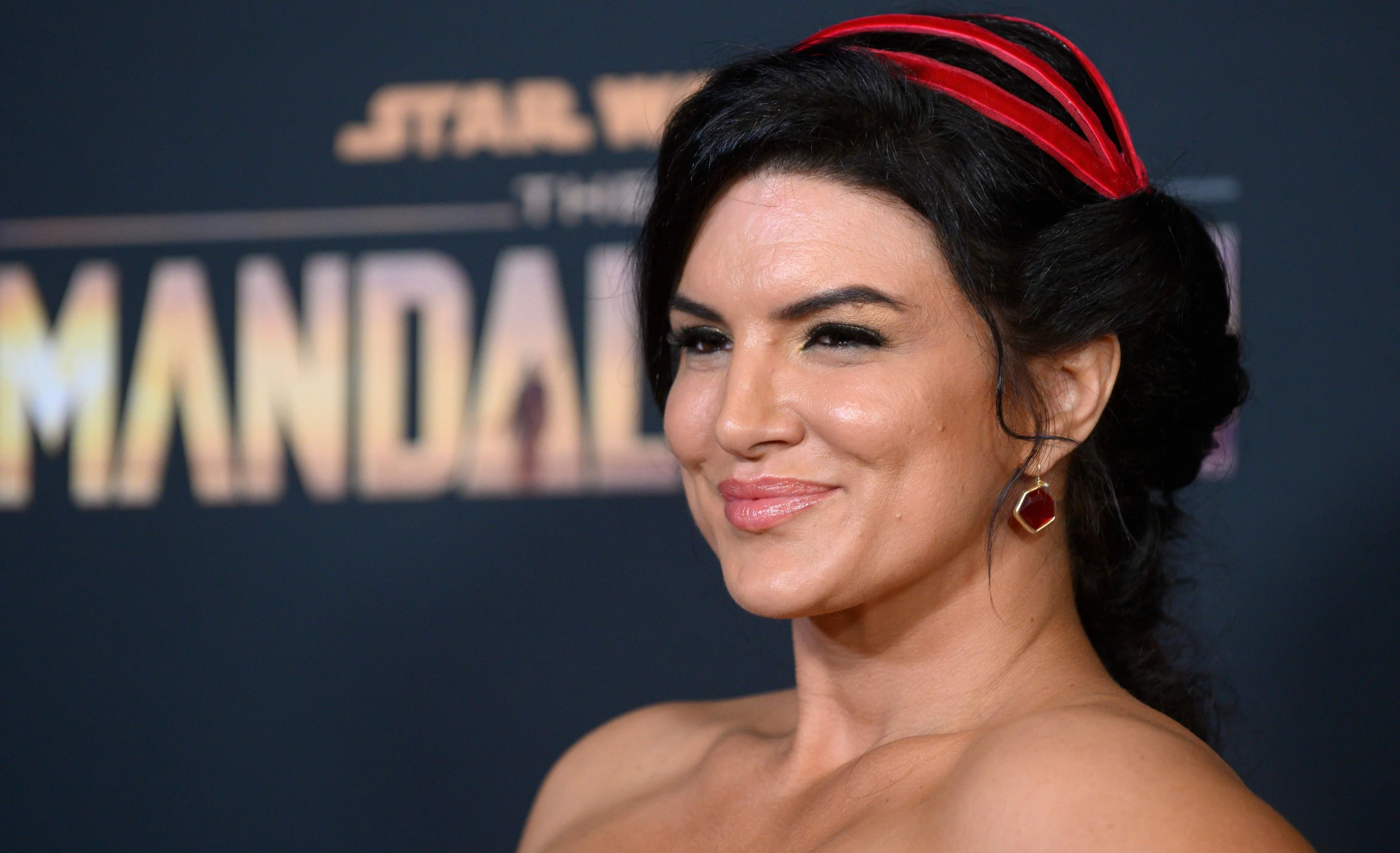 They Can T Cancel Us The Mandalorian Star Gina Carano Hits Back After Being Fired For Holocaust Post