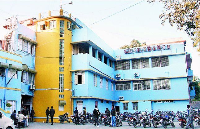 Indore Municipal Corporation imposes spot fine of Rs 40,000 on Garbage throwers - Vimarsana News