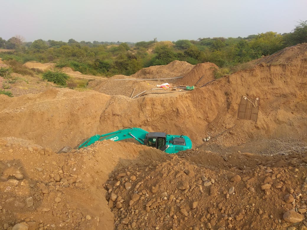 NGT raps CPCB over justification of EC for illegal mining in Maharashtra - Vimarsana News