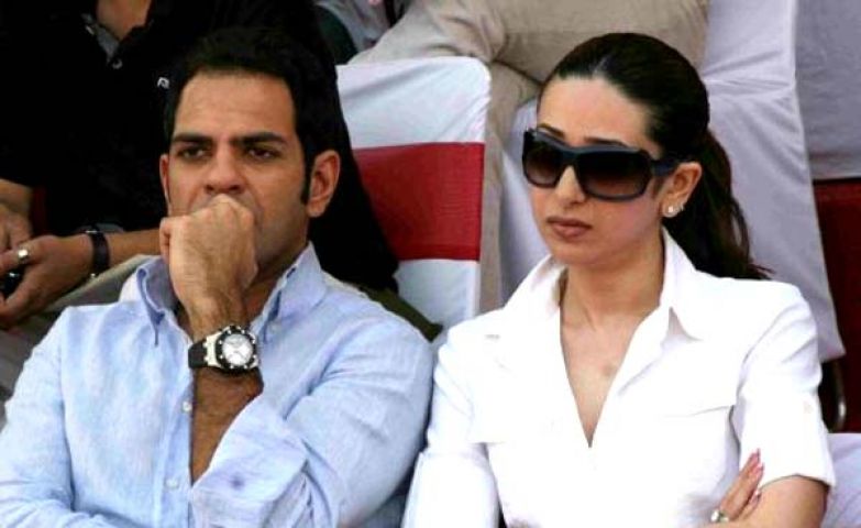 When Sunjay Kapur Told His Mom To Slap Karisma Kapoor For Not Fitting Into A Dress During Her Pregnancy