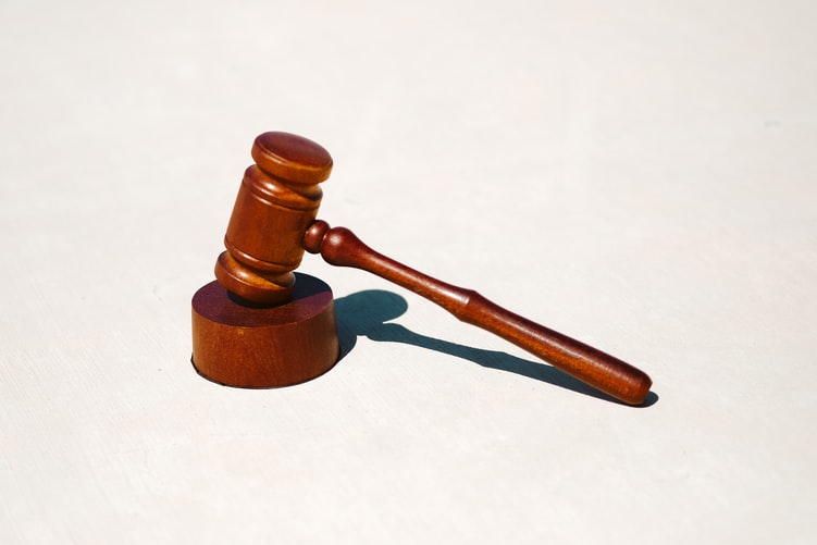 FPJ Legal: Show amount of tax evaded, Supreme Court tells petitioner; seeks Centre's response on PIL over 'duty evasion by 61 firms' - Vimarsana News
