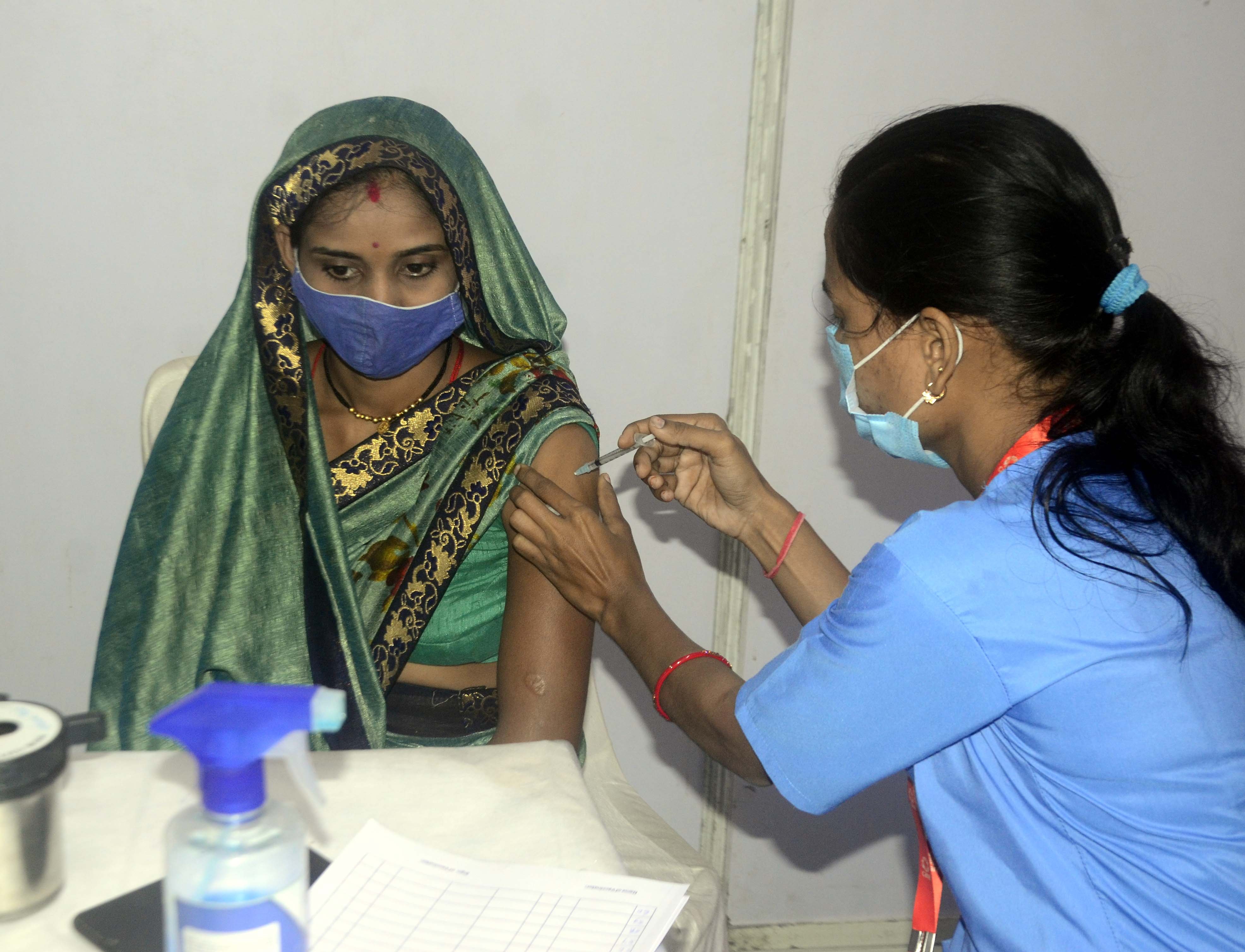 COVID-19: Gap between 2nd shot and precaution dose likely to be 9-12 months - Vimarsana News