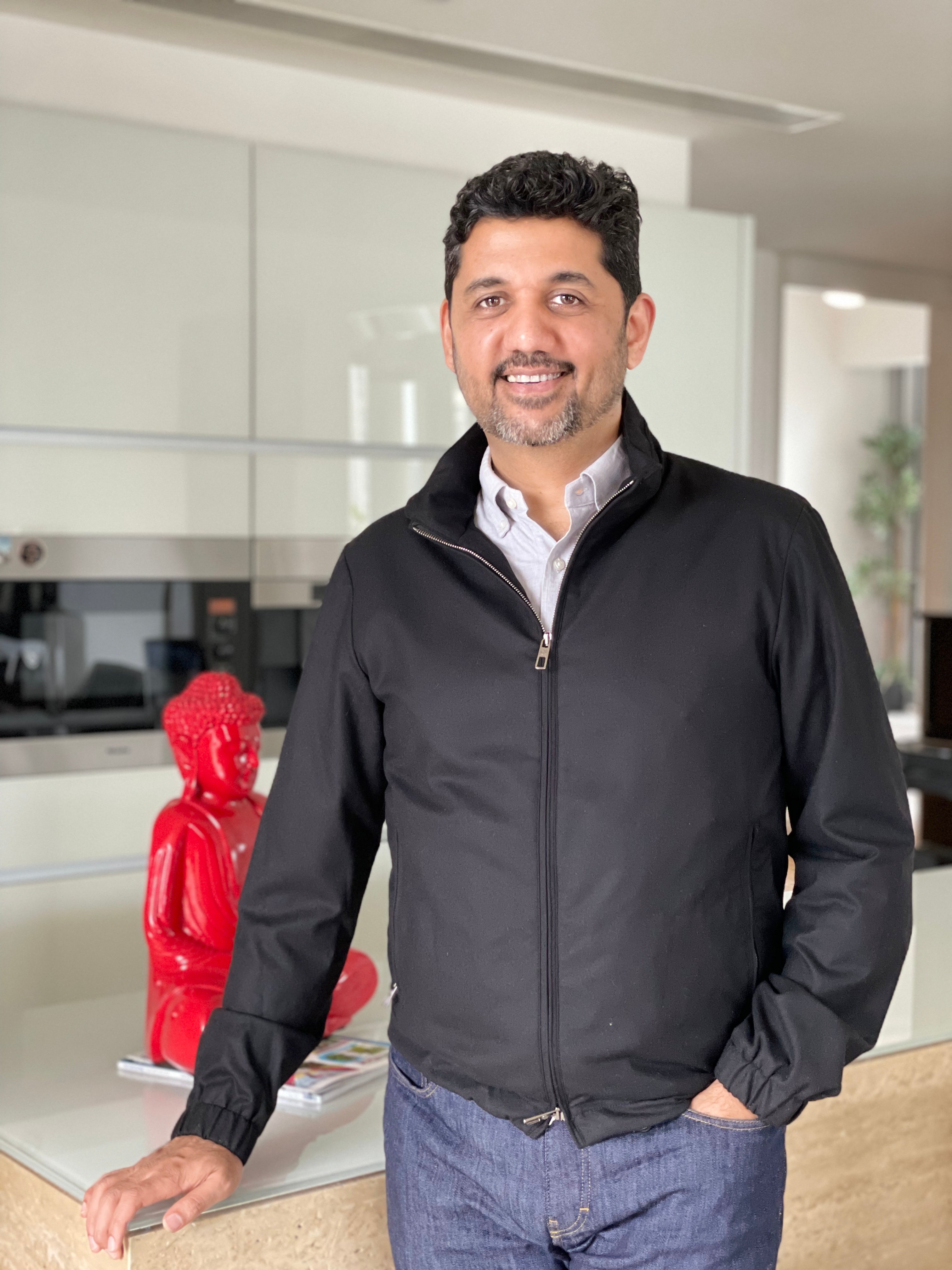 Office suites for rent picture