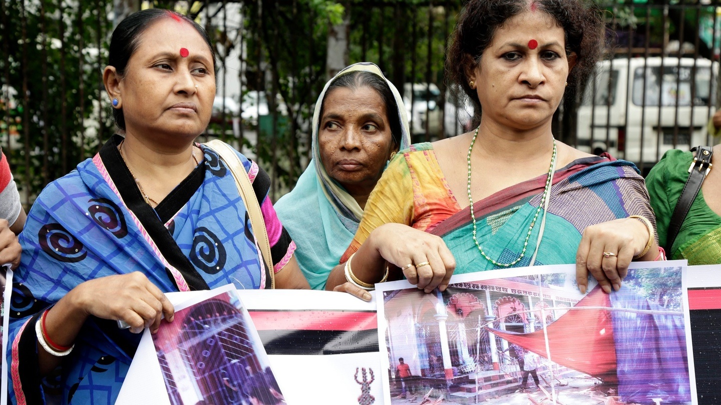 We talk about Hindus being persecuted in Pakistan & Afghanistan but are mum on their deplorable fate in neighbouring Bangladesh, writes Sumit Paul - Vimarsana News