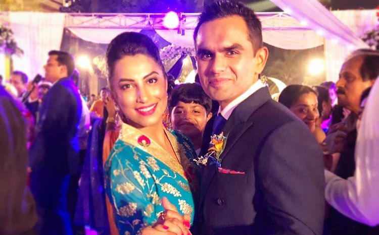 'My husband is honest': Kranti Redkar defends Sameer Wankhede after Nawab Malik shares letter claiming wrongdoings of the NCB official - Vimarsana News