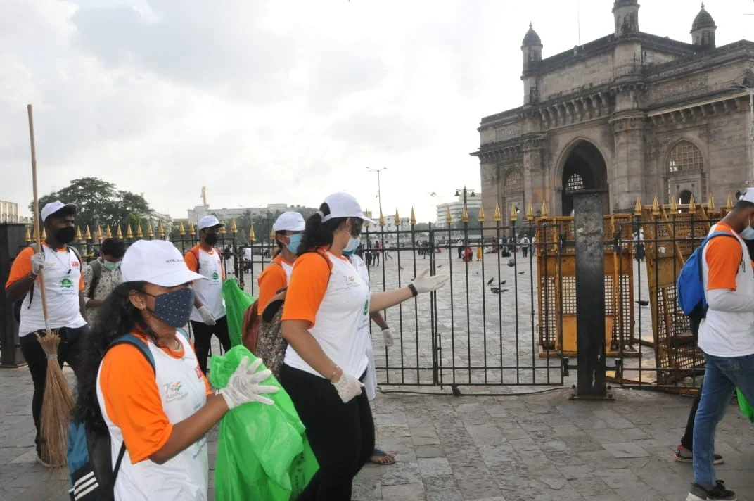 Clean India campaign will cover 6 lakh villages across 744 districts