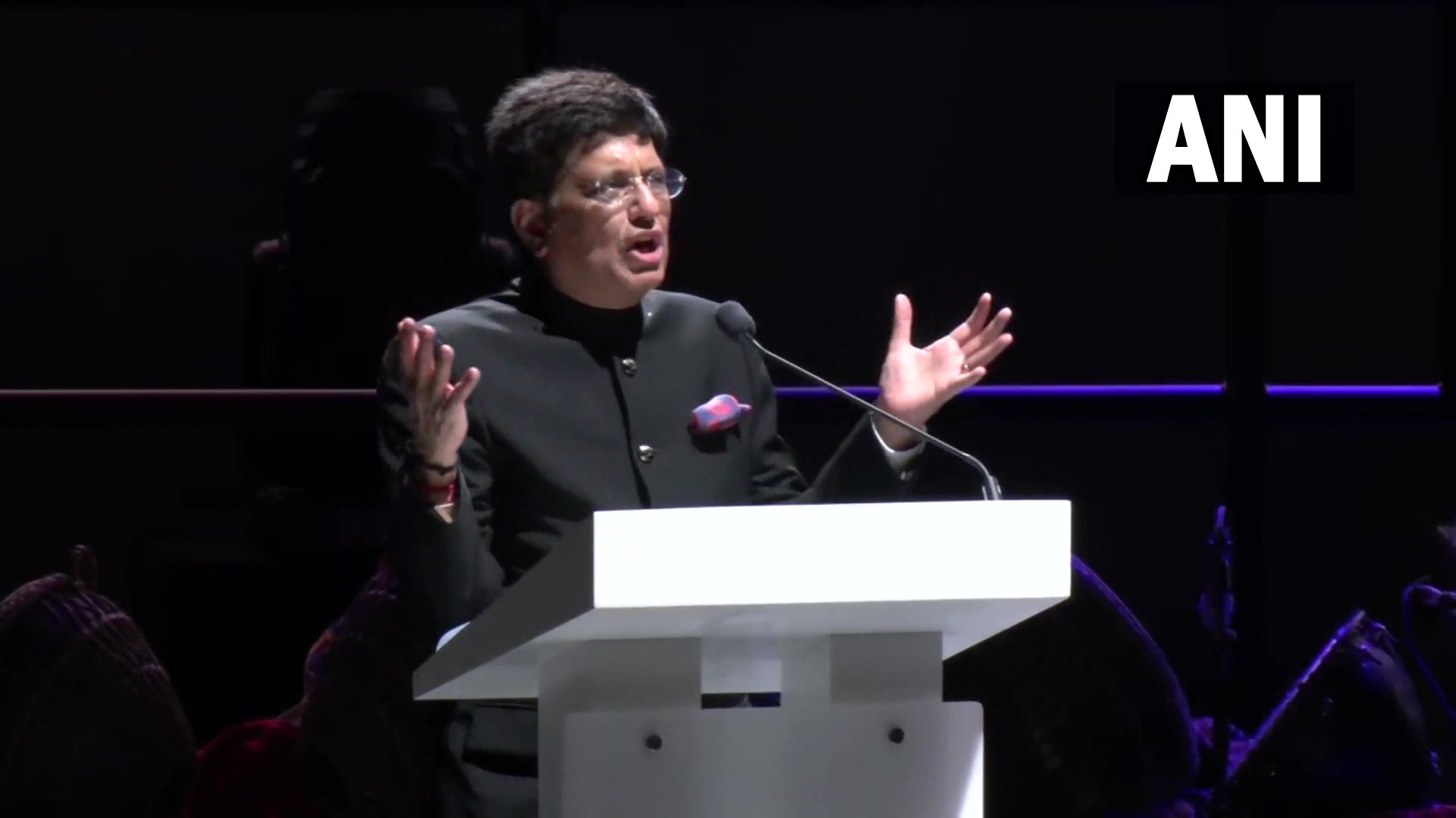 Piyush Goyal suggests five-point agenda for progress of Food Corporation of India - Vimarsana News