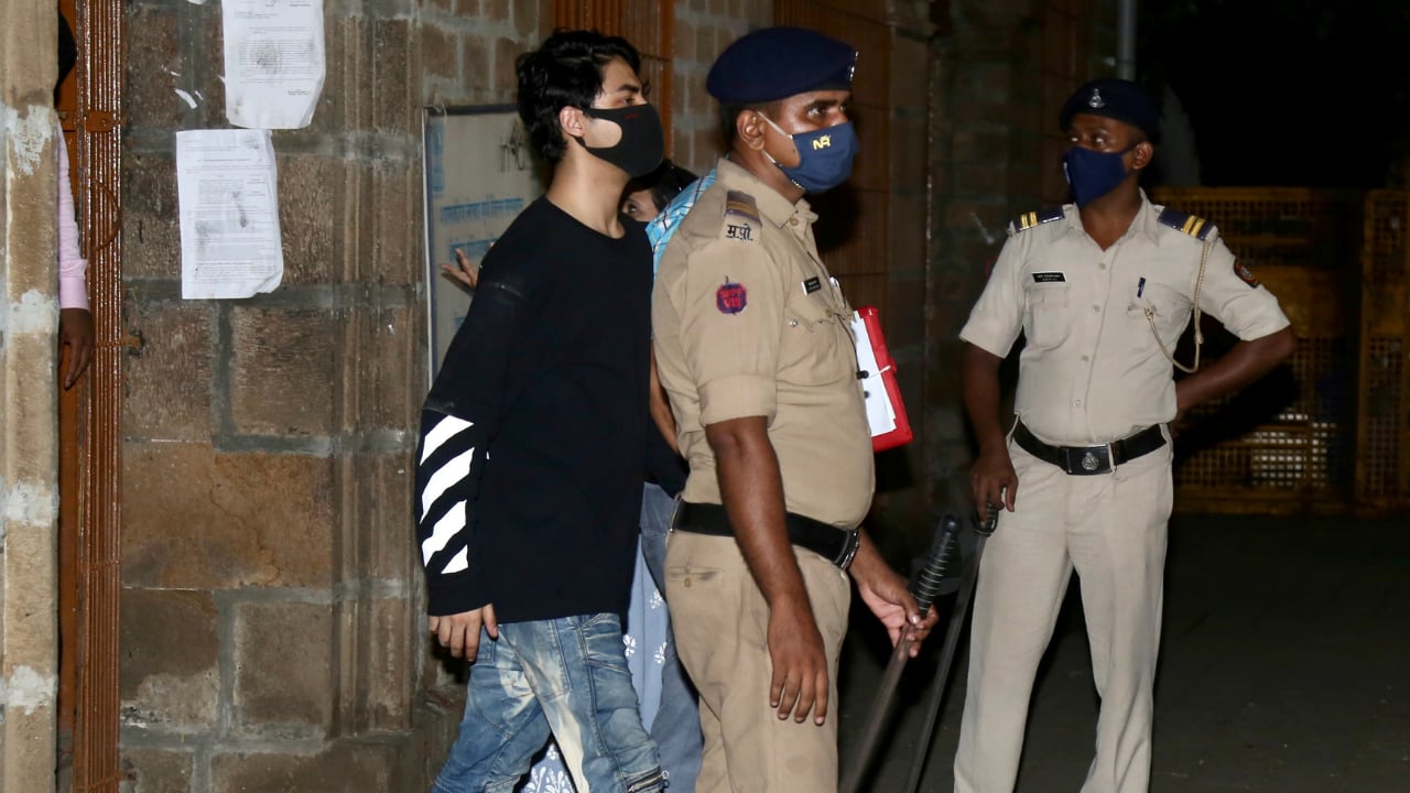 FPJ Legal: Court refuses to extend NCB custody of Aryan Khan, bail plea to be heard on October 8 - Vimarsana News