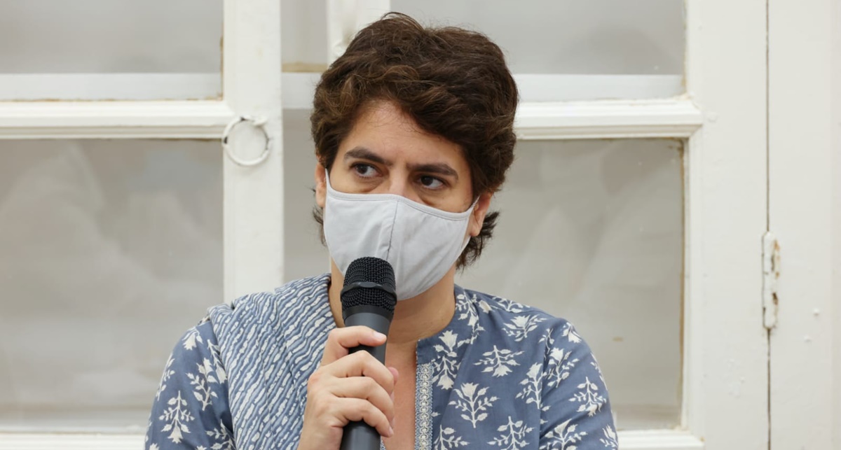 'Only PM Modi's friends are getting richer': Priyanka Gandhi Vadra slams Centre for fertilizer price hike - Vimarsana News