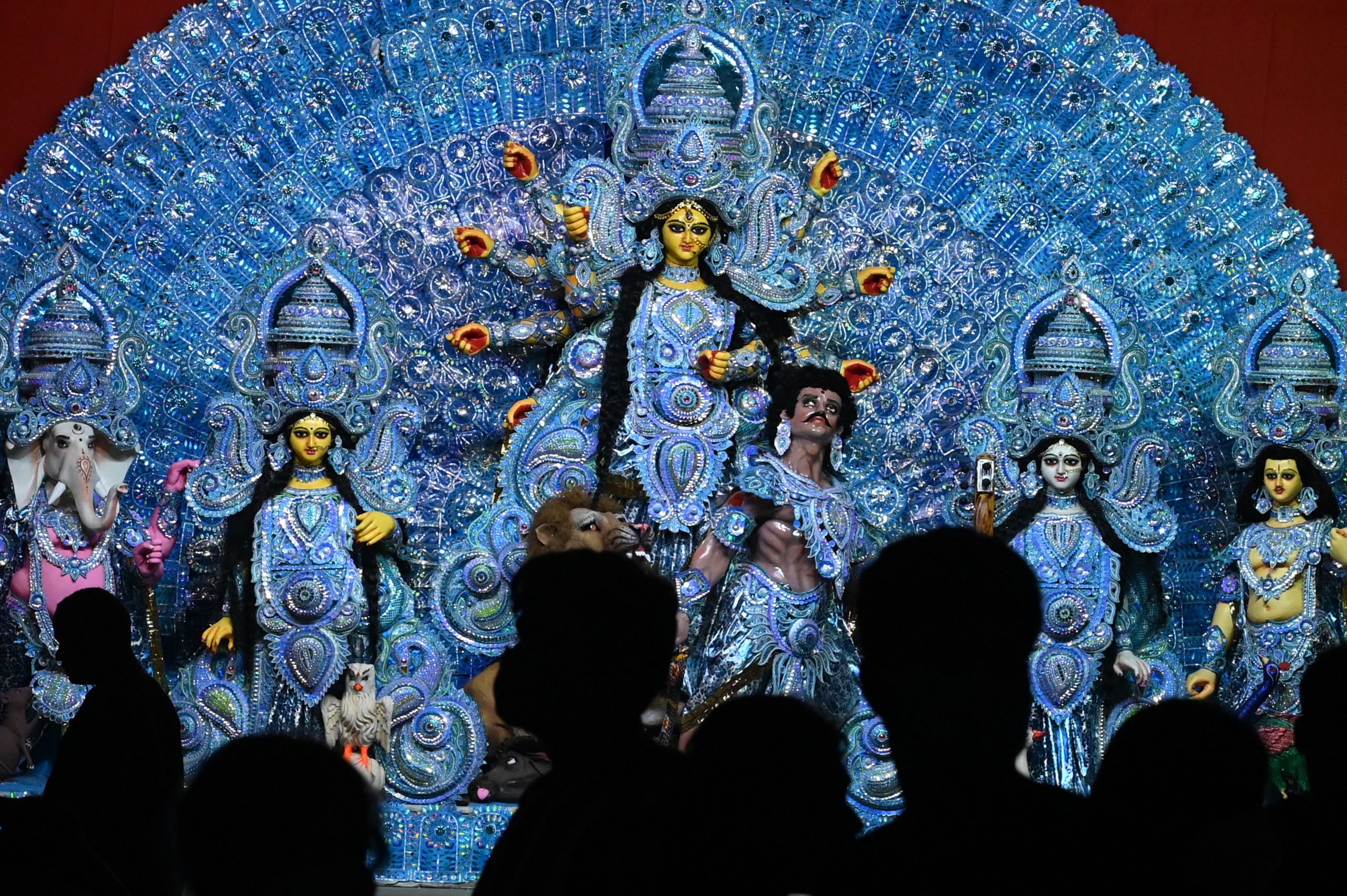 West Bengal: North Kolkata Durga Puja pandal bags most awards for theme - Vimarsana News