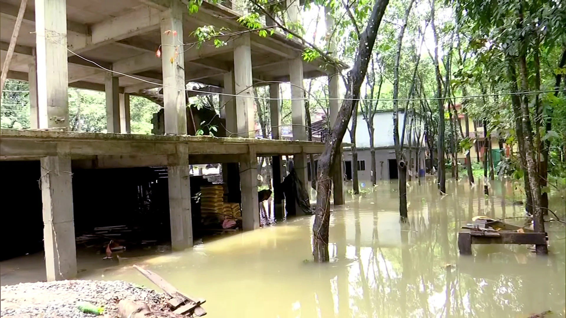 Kerala, Oct 17 (ANI): Waterlogging at the nearby areas due to the overflow of the Pampa river following heavy rainfall, in Pathanamthitta on Sunday.