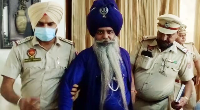 From chopping hand of Punjab police ASI to Singhu border murder case: Who are the Nihangs? - Vimarsana News