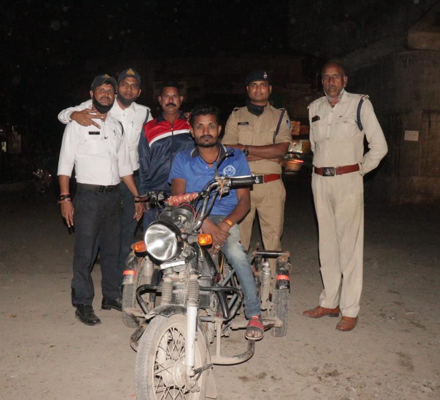 Indore: Police recover a specially-abled man's vehicle in few hours - Vimarsana News