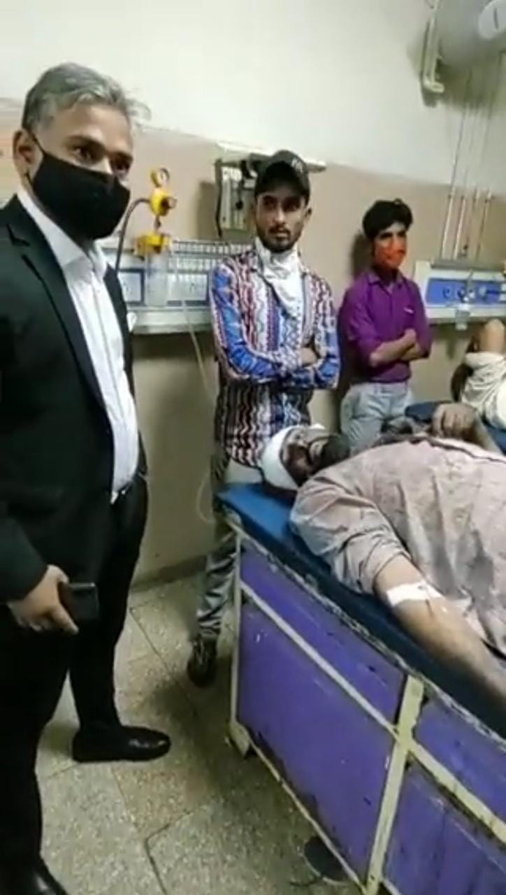 Indore: 5 of family among 7 hurt in group clash - Vimarsana News