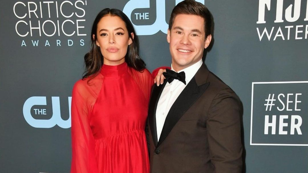 'Pitch Perfect' star Adam Devine ties the knot with Chloe Bridges - Vimarsana News