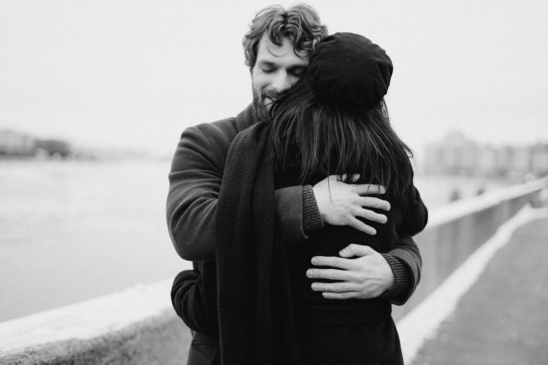 'This country is unreal': Twitterati after Pakistan TV channels directed to refrain from airing caress, hug scenes - Vimarsana News
