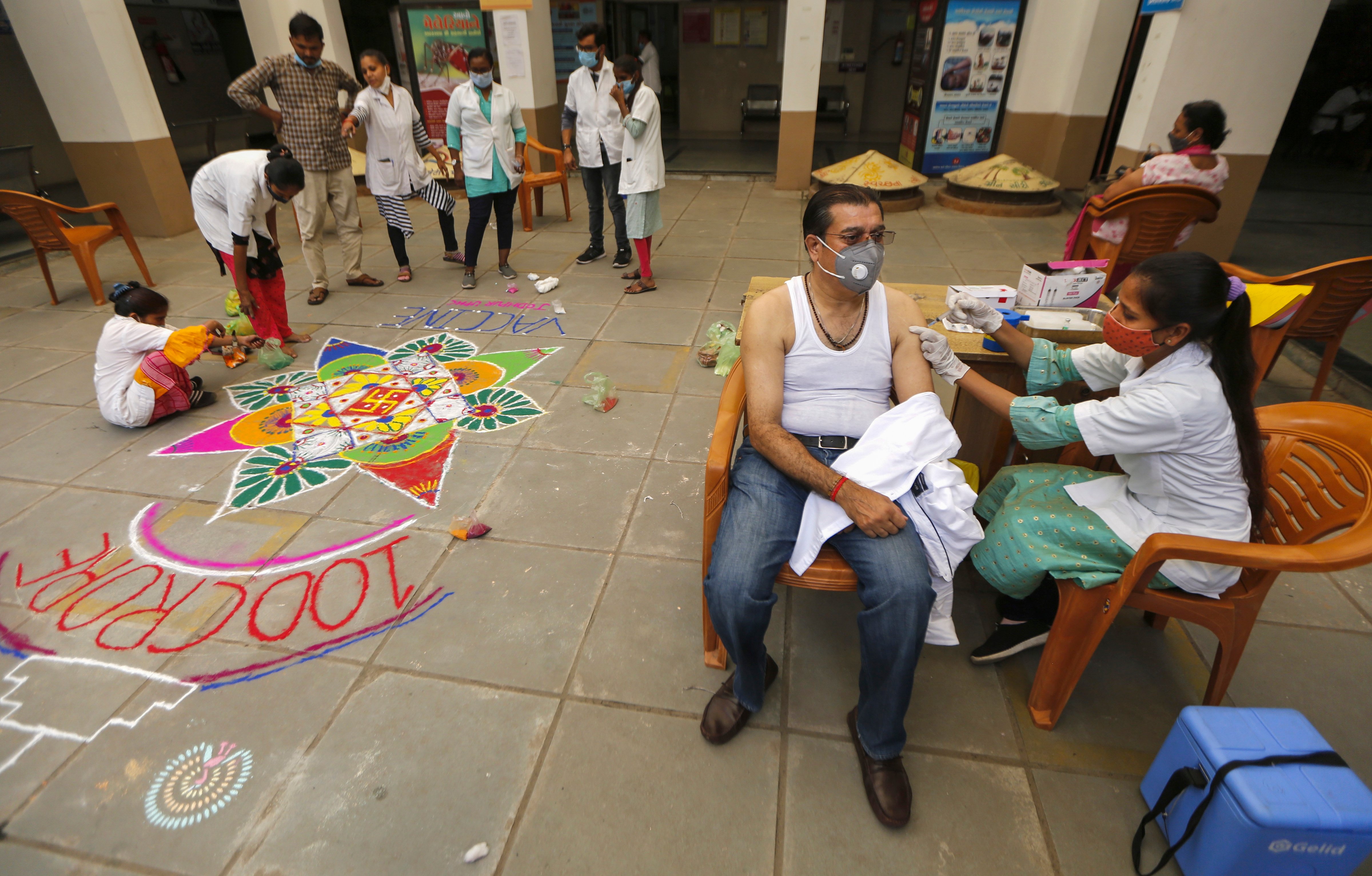 100% vaccination: Madhya Pradesh government personnel tasked with new responsibilities - Vimarsana News